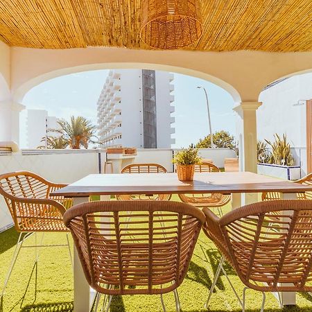Apartamento Con Gran Terraza Junto A La Playa Torremolinos Luaran gambar