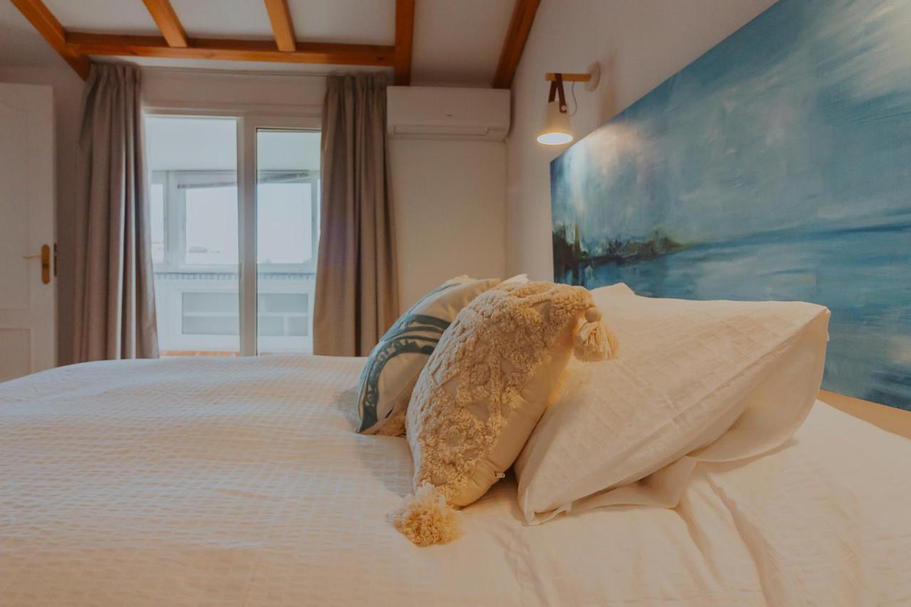 Apartamento Con Gran Terraza Junto A La Playa Torremolinos Luaran gambar