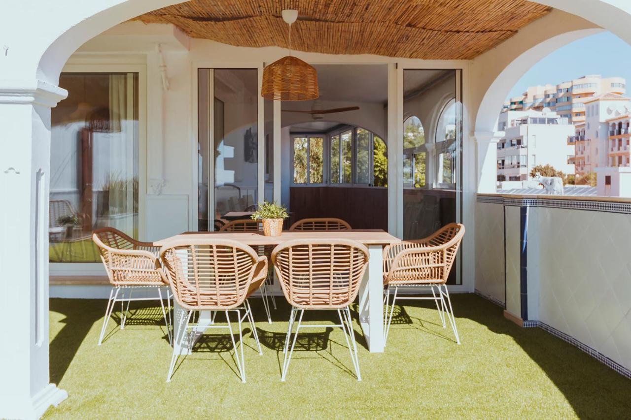 Apartamento Con Gran Terraza Junto A La Playa Torremolinos Luaran gambar