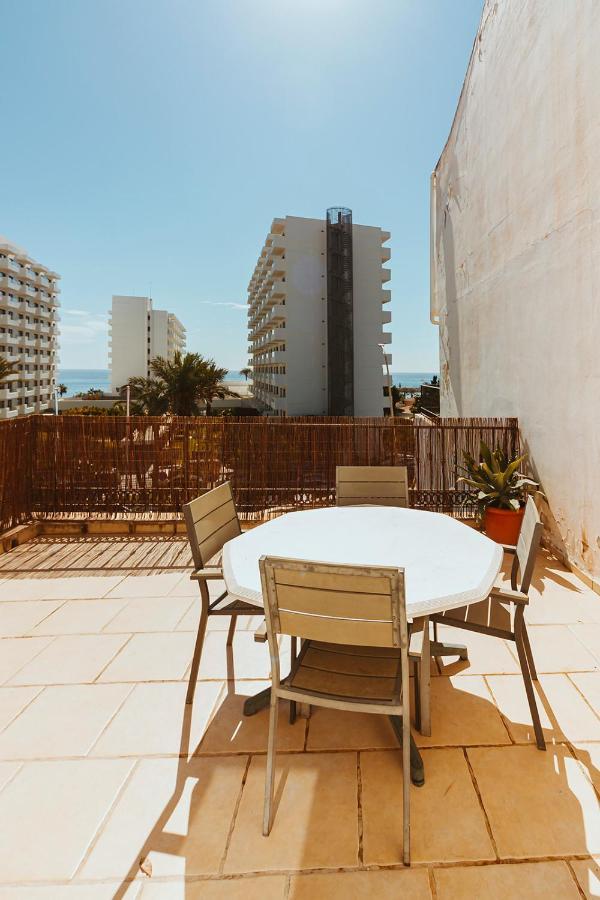 Apartamento Con Gran Terraza Junto A La Playa Torremolinos Luaran gambar
